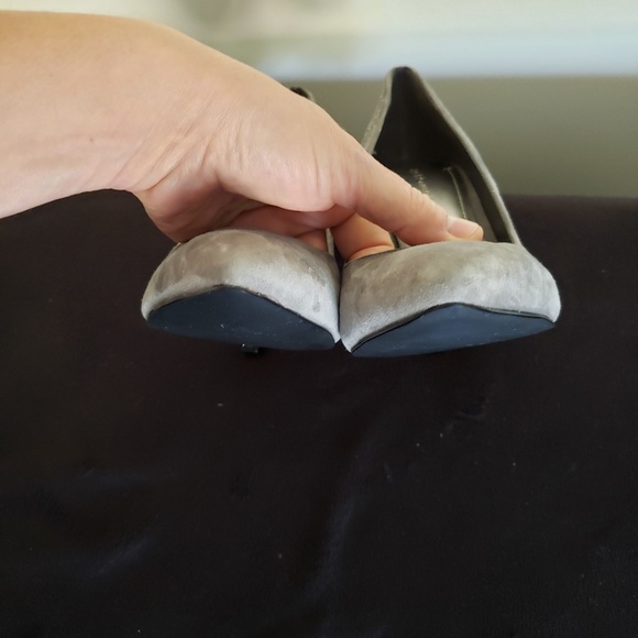 BCBGENERATION Grey faux suade Heels.9.5M - Picture 3 of 7